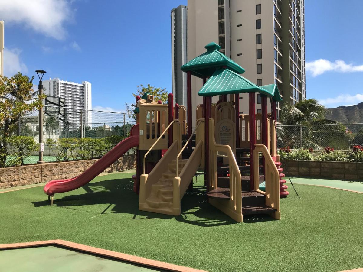 1Br With Great Ocean Views, 1 Block To Waikiki Beach ホノルル エクステリア 写真