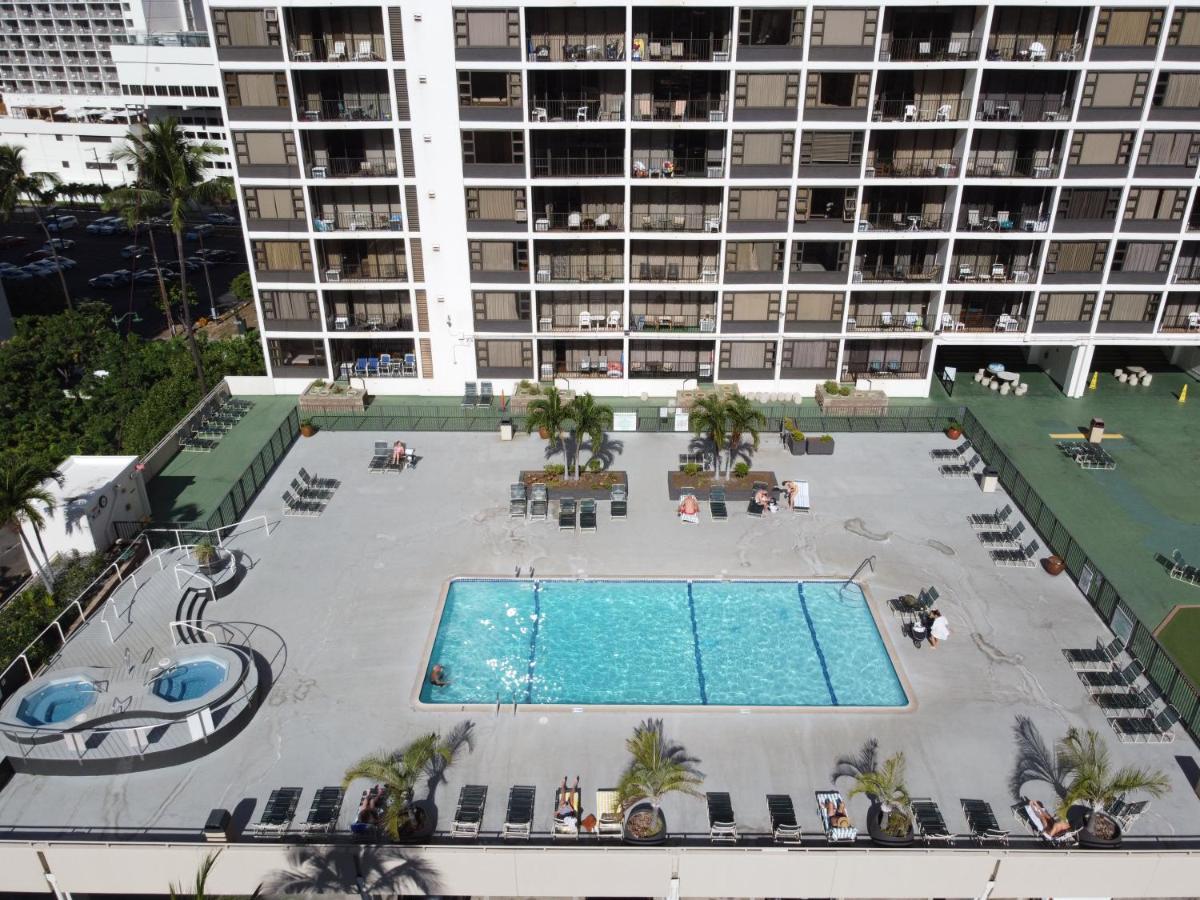 1Br With Great Ocean Views, 1 Block To Waikiki Beach ホノルル エクステリア 写真