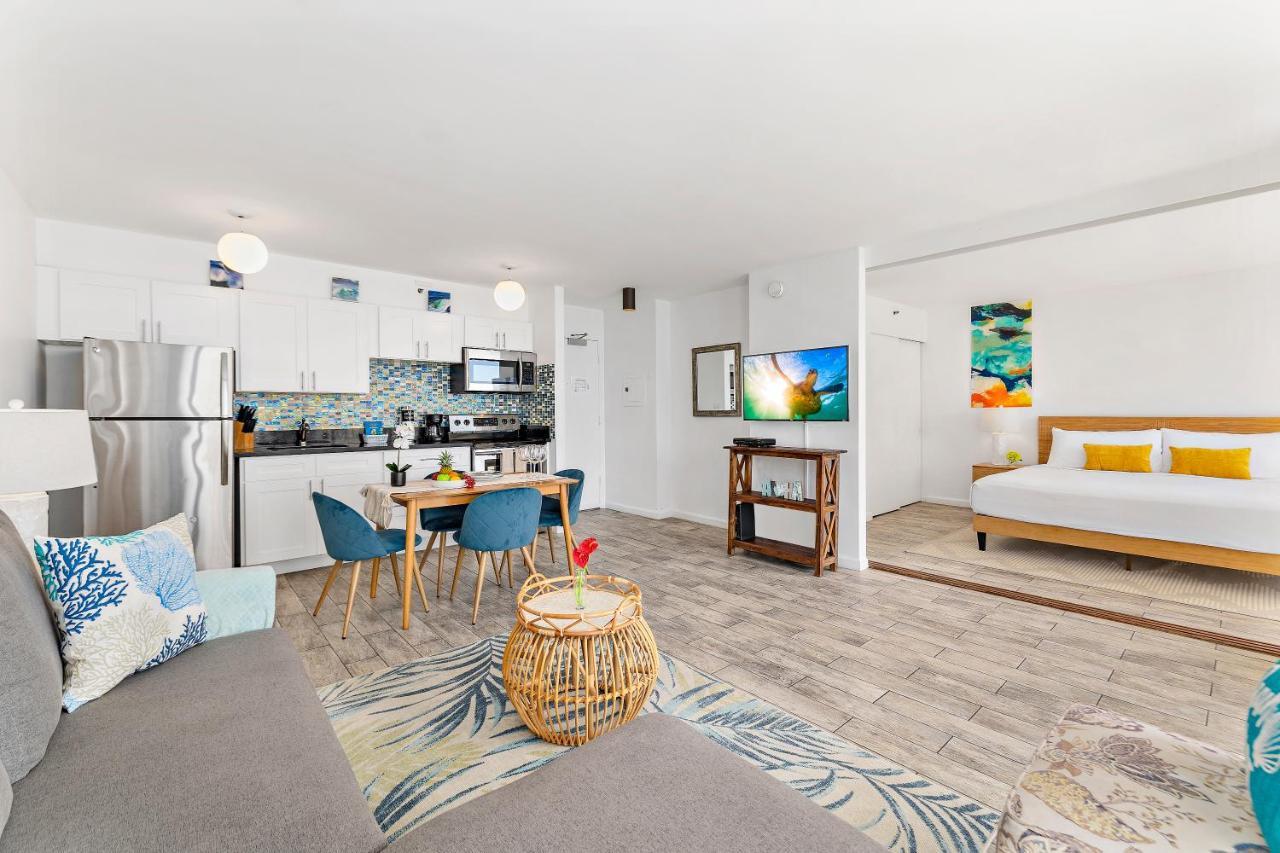 1Br With Great Ocean Views, 1 Block To Waikiki Beach ホノルル エクステリア 写真