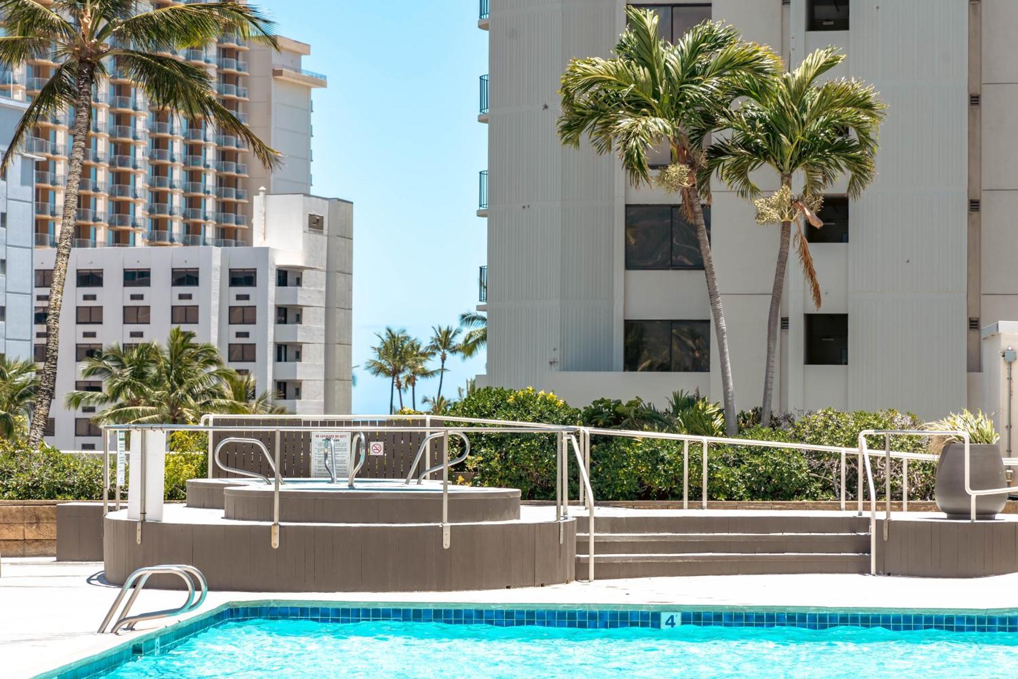 1Br With Great Ocean Views, 1 Block To Waikiki Beach ホノルル エクステリア 写真