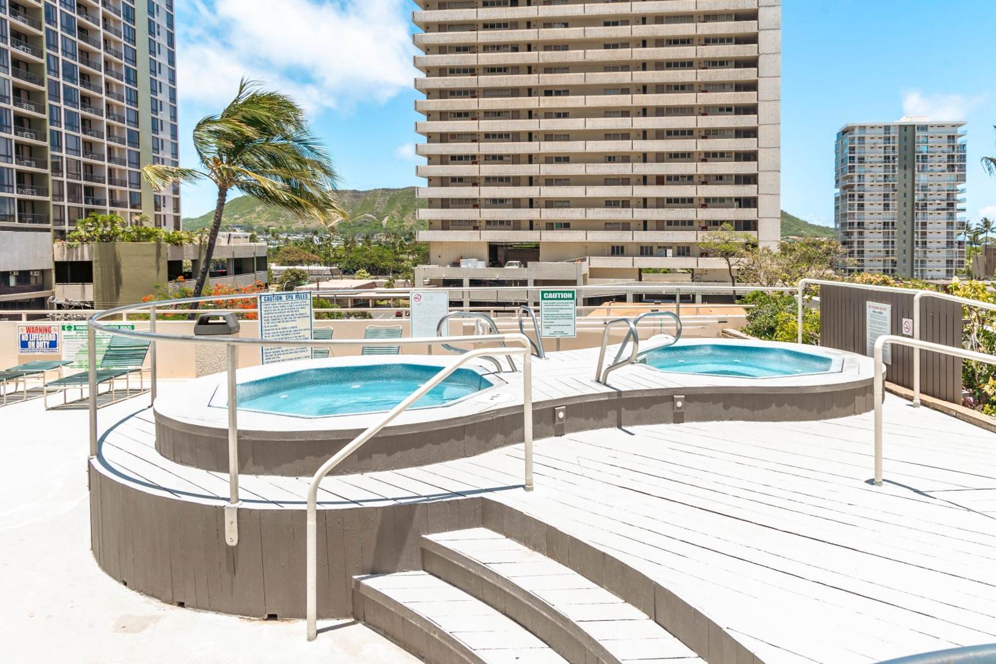 1Br With Great Ocean Views, 1 Block To Waikiki Beach ホノルル エクステリア 写真