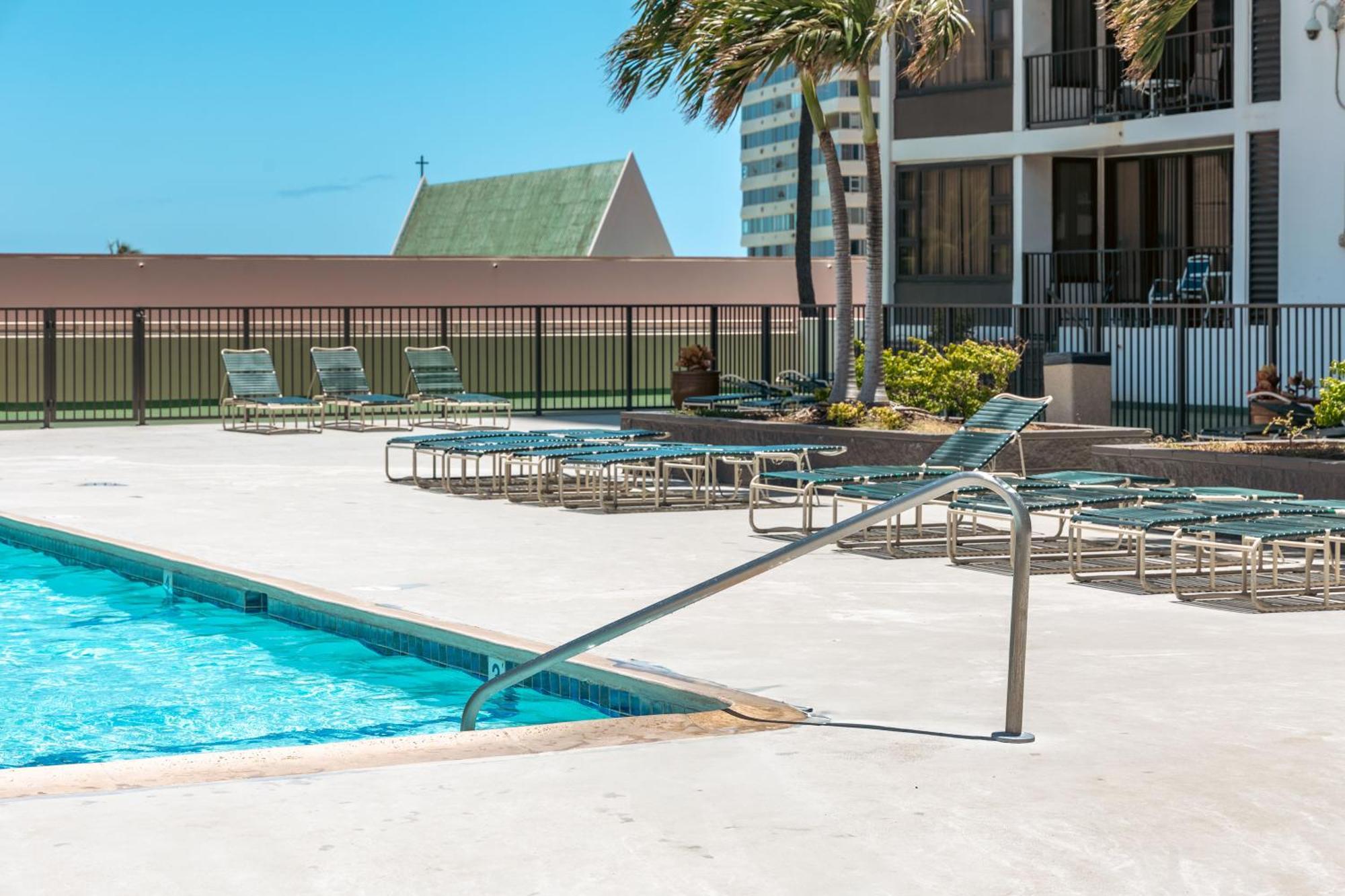 1Br With Great Ocean Views, 1 Block To Waikiki Beach ホノルル エクステリア 写真