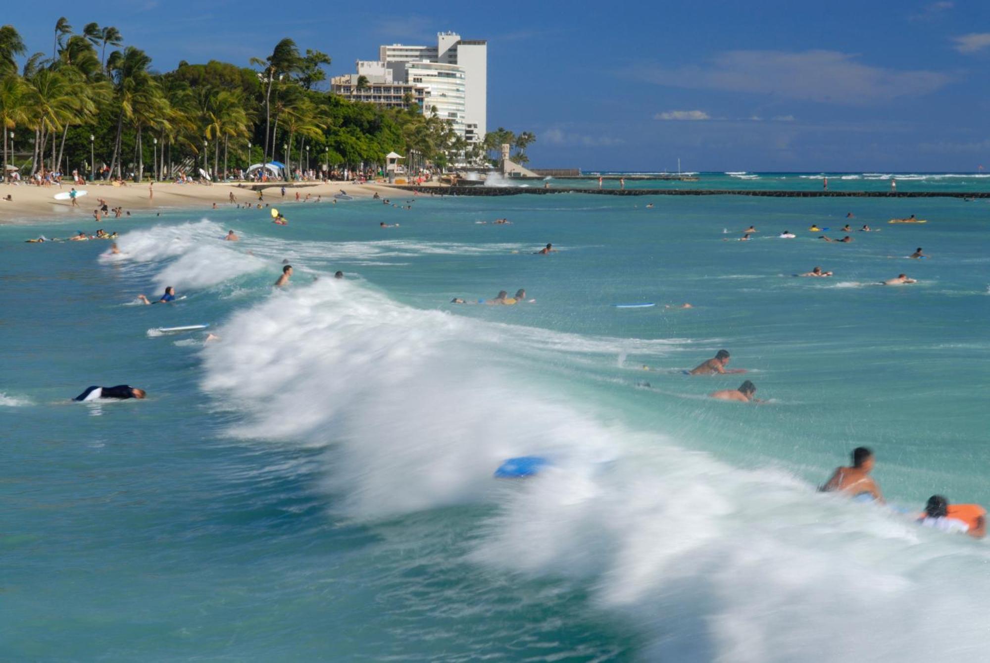 1Br With Great Ocean Views, 1 Block To Waikiki Beach ホノルル エクステリア 写真