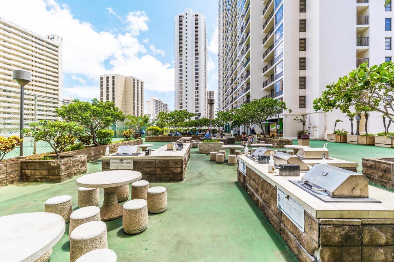 1Br With Great Ocean Views, 1 Block To Waikiki Beach ホノルル 部屋 写真